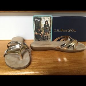 G.H. Bass & Co. Sunjuns Sharon Gold Silver Sandals